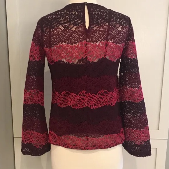 Banana Republic lace burgundy and pink top size S - Picture 3 of 5
